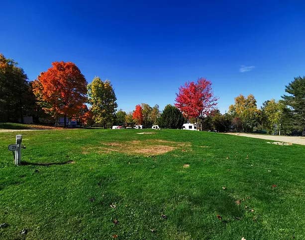 Terrain de camping 25 à louer Ferme-Neuve